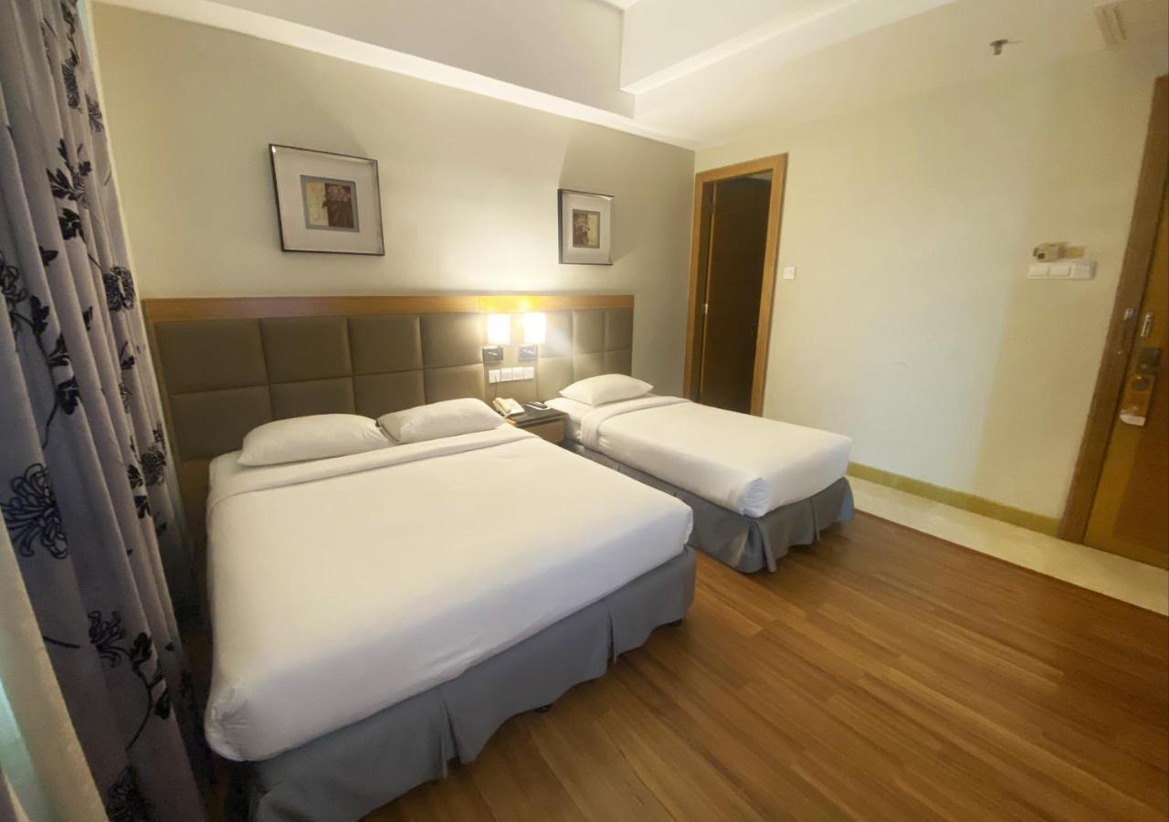 Crown Garden Hotel Kota Bharu Ngoại thất bức ảnh